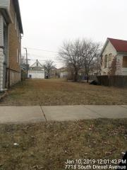 7718 S Drexel Ave